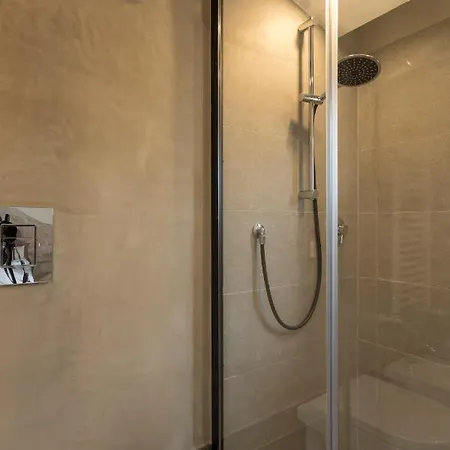 Sui Tetti Di Balarm Boutique 4*